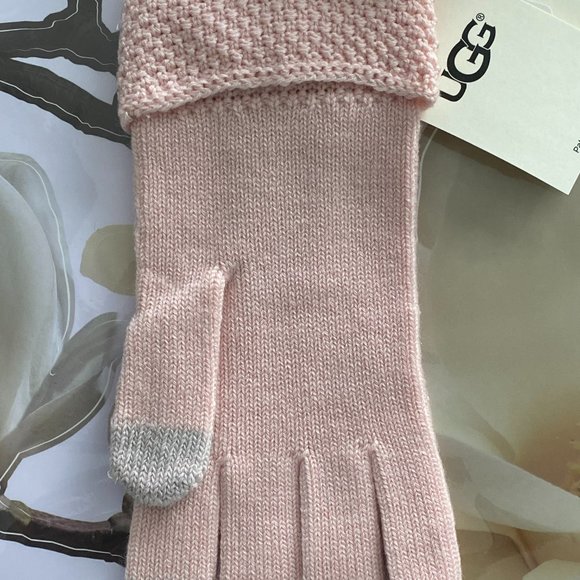 UGG Accessories Ugg Bow Wool Blend Tech Gloves Poshmark